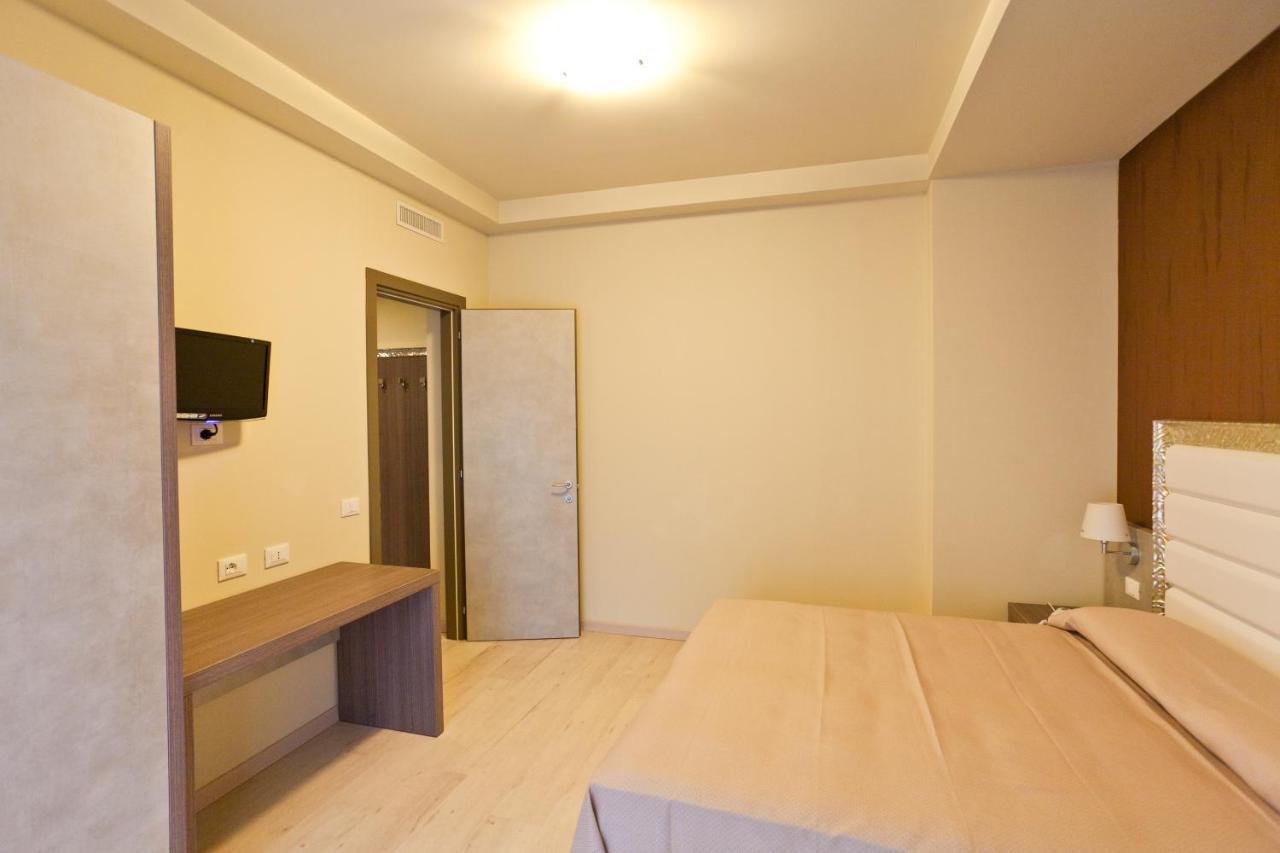 Residence Elisabetta Cesenatico Exterior photo